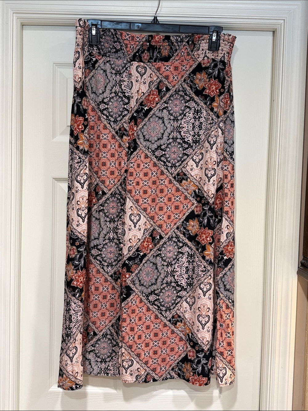 NWT Indigo Rose Patchwork Print Maxi Skirt in Coral and Black